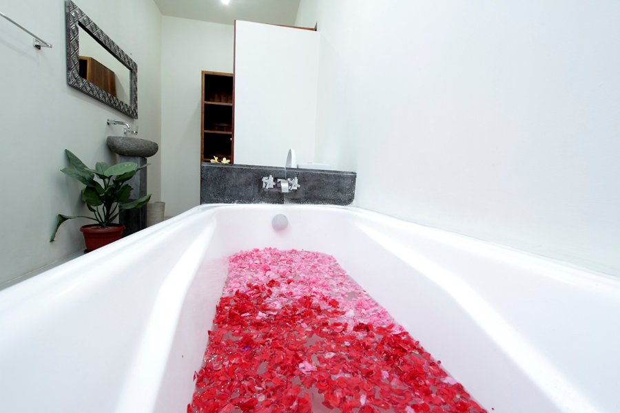 Maha Residence Bathtub